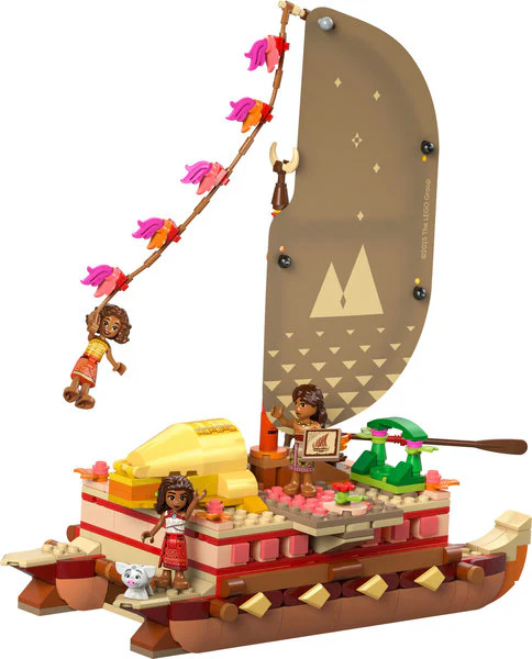 Disney Princess Moana's Adventure Canoe - Image 3
