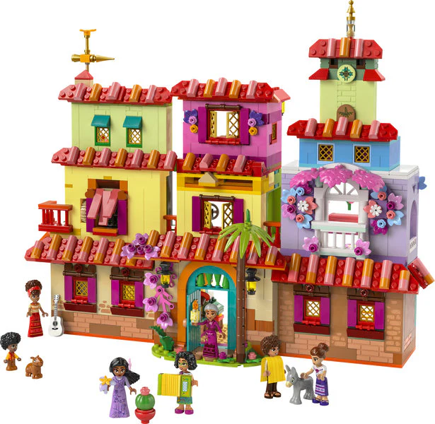 Disney Classic The Magical Madrigal House - Image 3