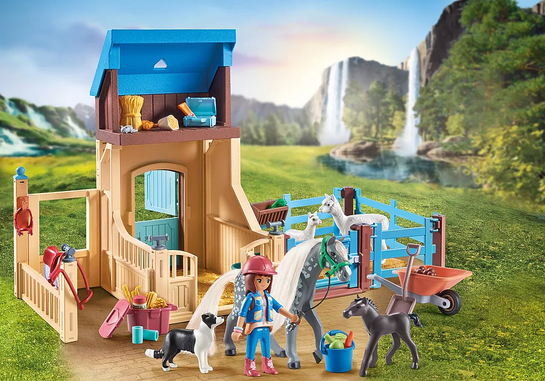 Horses of Waterfall | Horse Stall & Amelia & Whisper - Image 2
