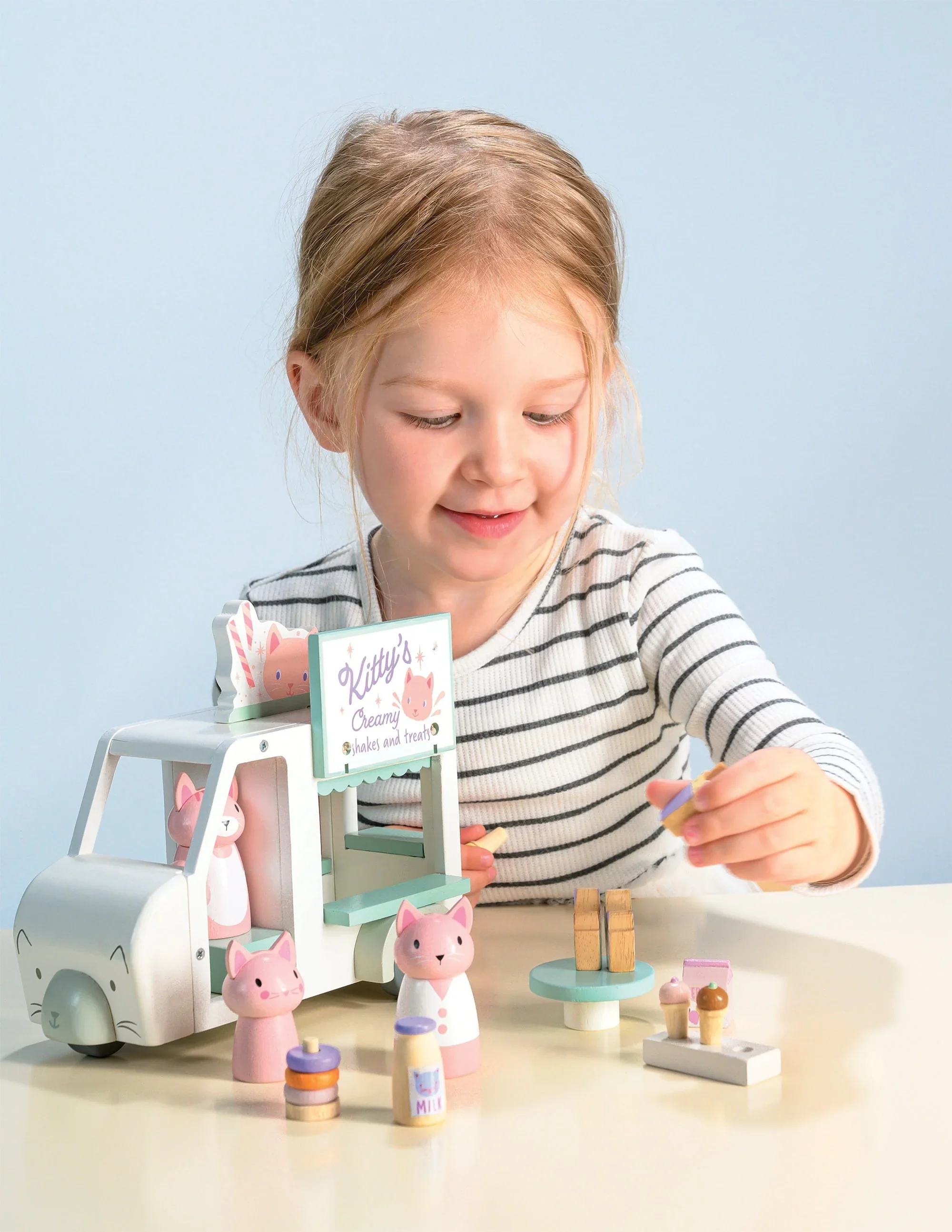 Kitty's Milkshake Van - Image 6