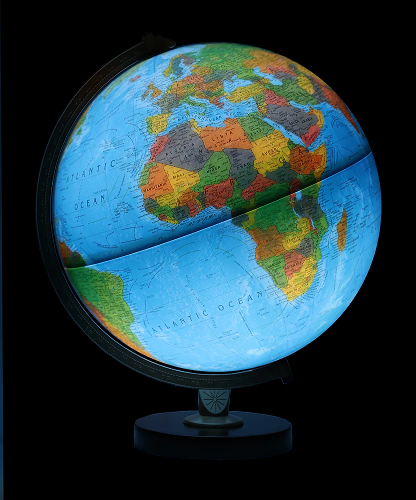 Globe | Livingston Illuminated - Image 4