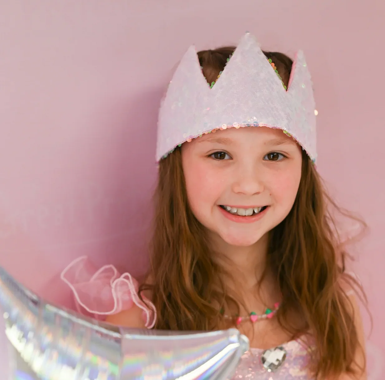 Ombre Sequins Crown - Image 2