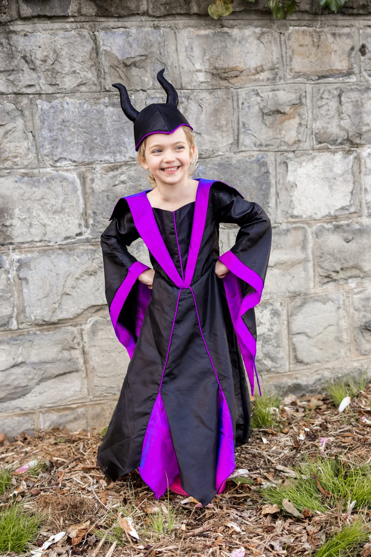 Villian Princess Dress & Headpiece | Size 5-6 - Image 3